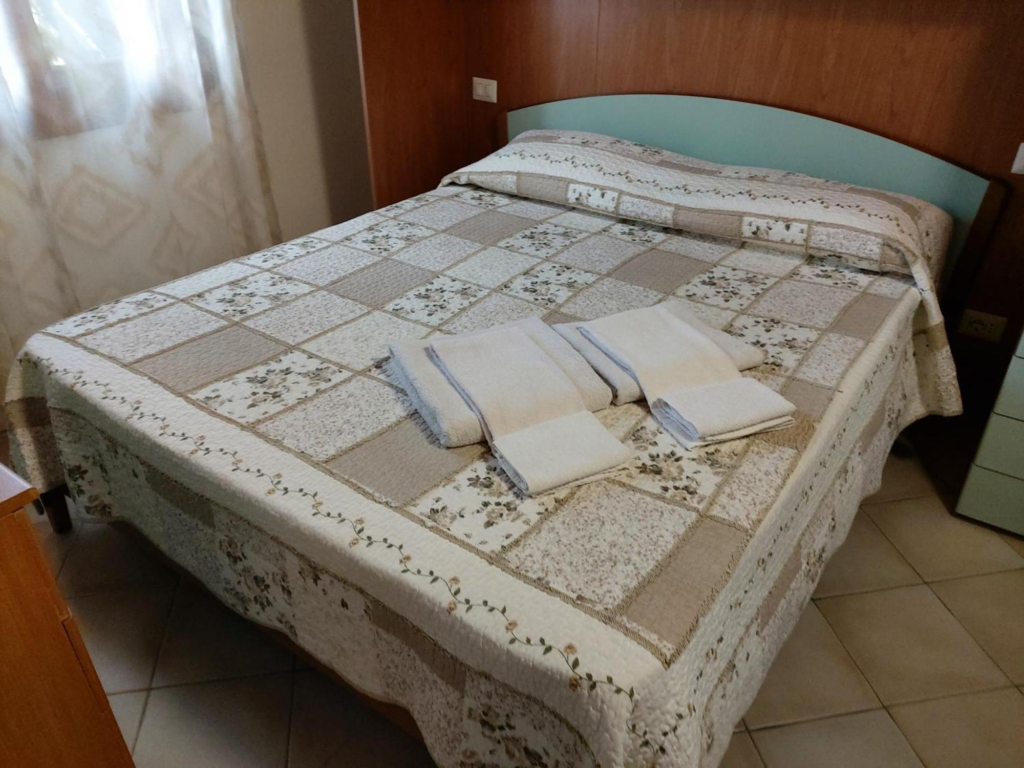 I Ginepri Guest House Ольбия Экстерьер фото